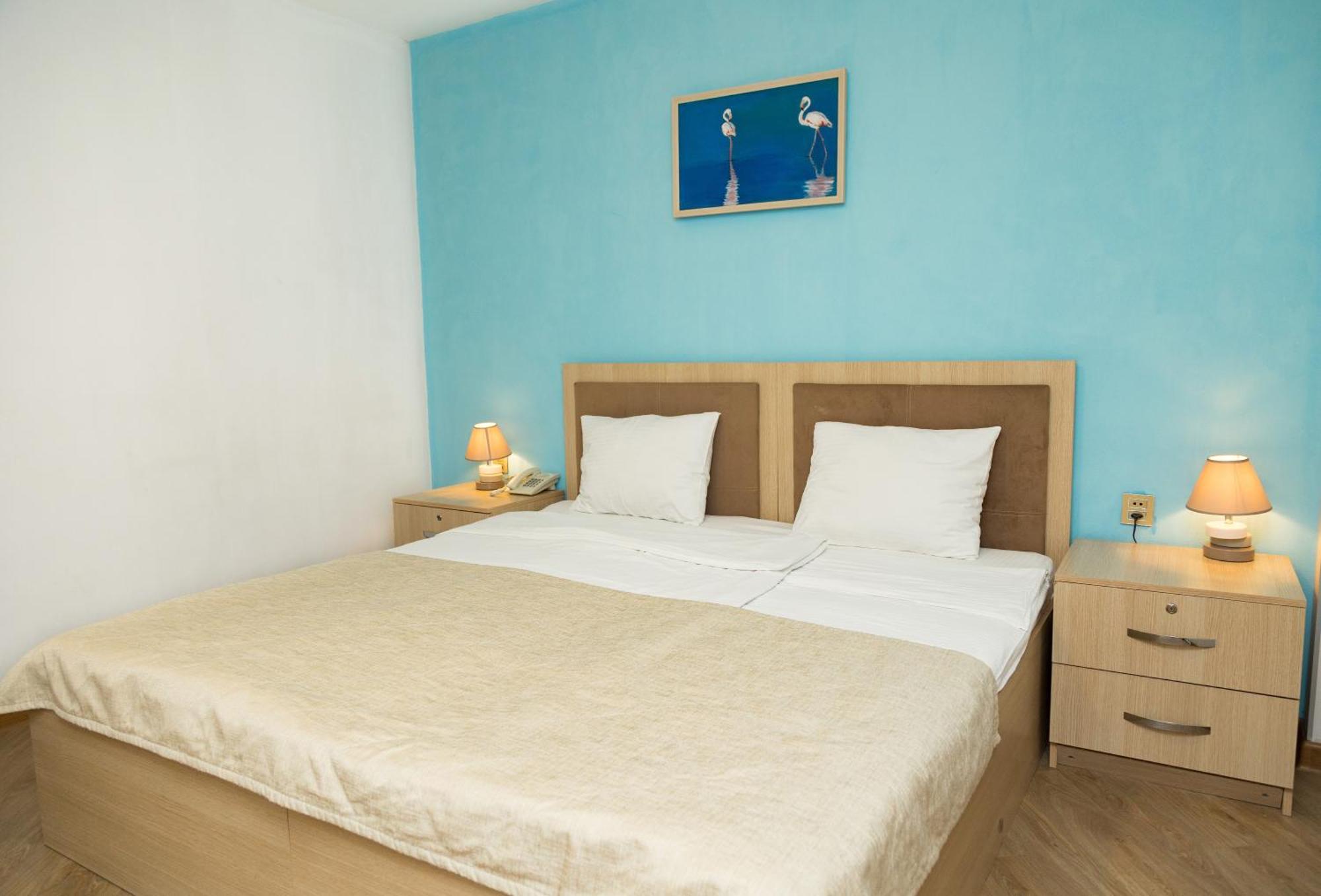 Flamingo Hotel Baku Exterior photo